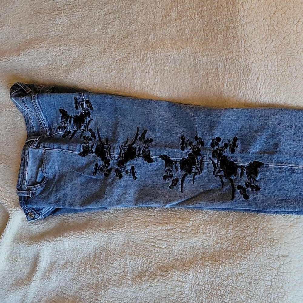 Lucky Brand embroidery Jeans